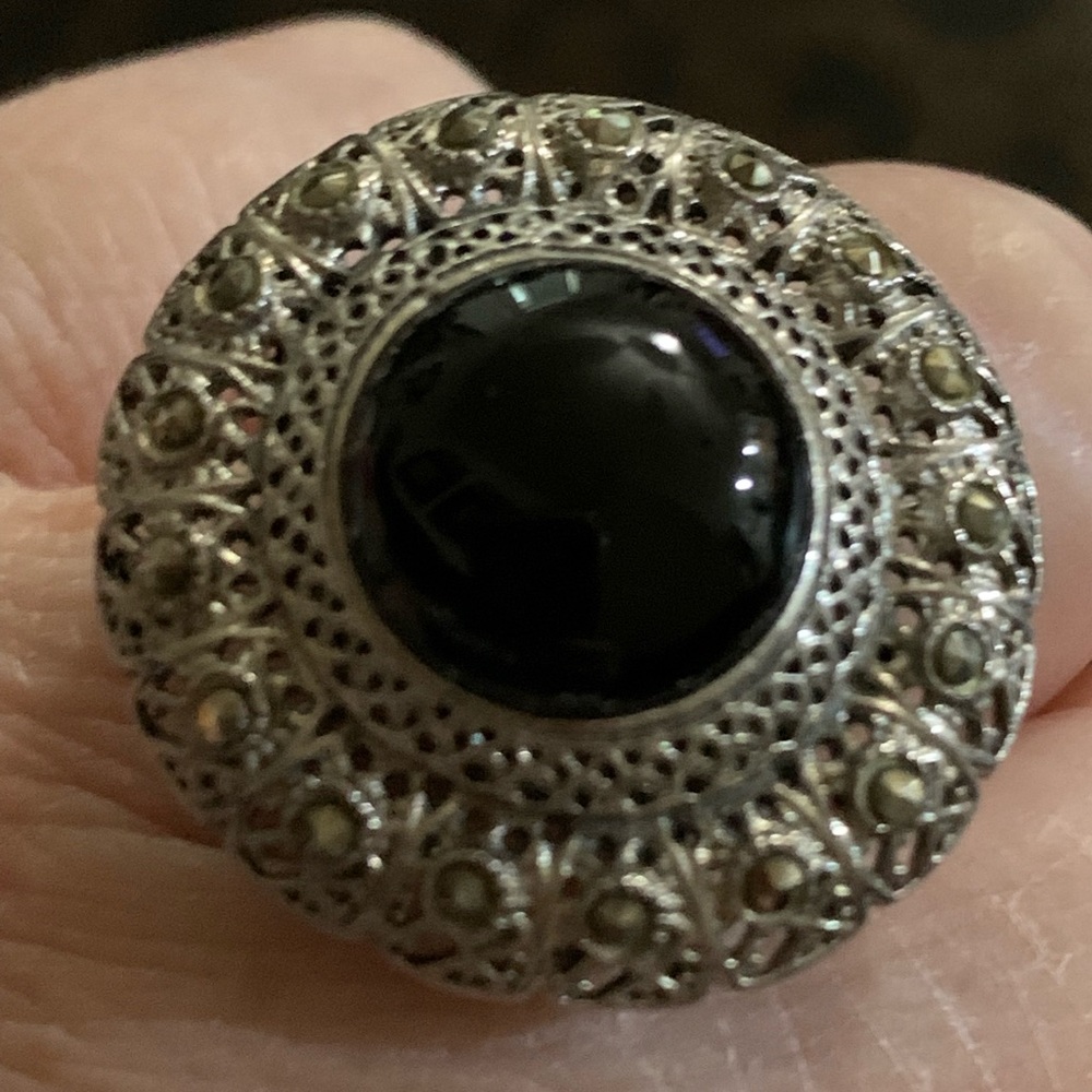 Sterling filigree, onyx and marcasite cocktail ring